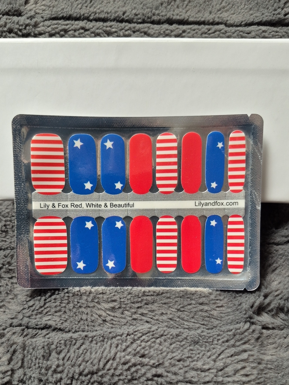 Lily & Fox "Red, White & Beautiful" Nail Wraps, New & Sealed